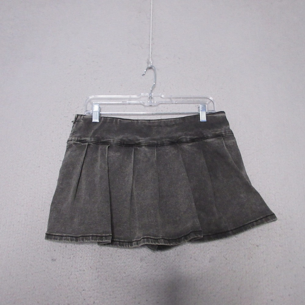 Hot‎ Topic Mini Skirt Skort Y2K Gray Pleat Buckle Stretch Goth Grunge Micro Mini